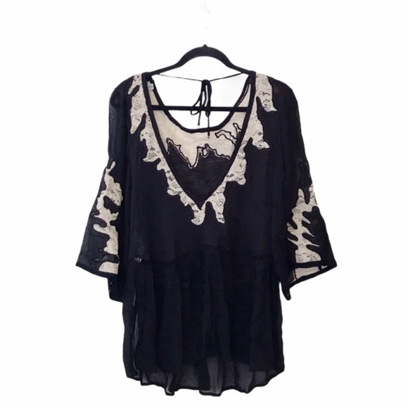 Ecote Black Laced Deep V Open Back Blouse - Picture 1 of 9